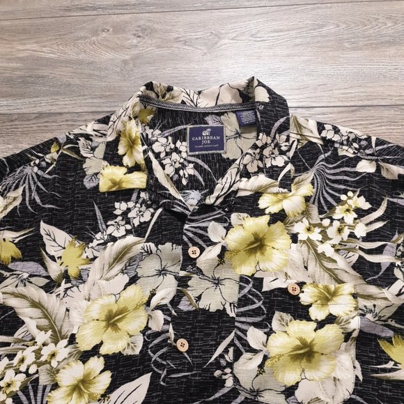 Caribbean Joe Men XL Short Sleeve Hawaiian Shirt Floral Island Tropical Vacation - Picture 4 of 11